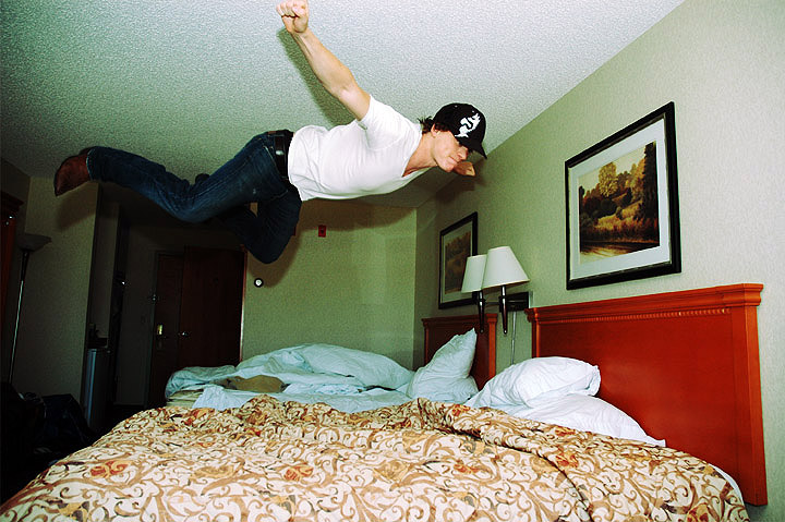 bedjumpingisfun
